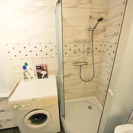 Apartment Jernej With Onsite Wellness