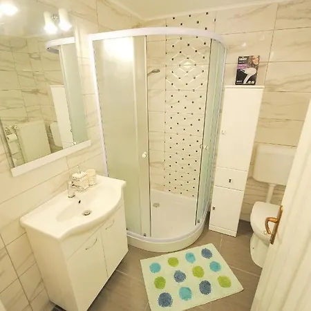 Jernej With Onsite Wellness * Brežice