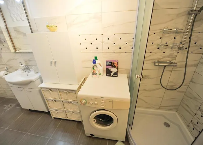 Jernej With Onsite Wellness * Brežice